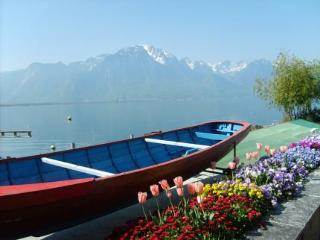 Bon Port होटल