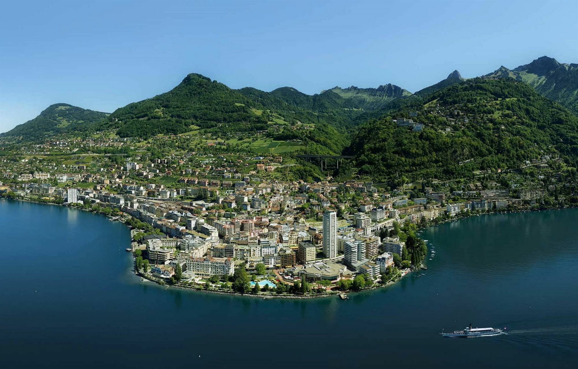 होटल Bon Port Montreux